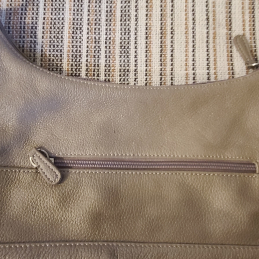 Vintage Giani Bernini Taupe Leather Shoulder Bag - Picture 4 of 8